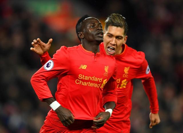 和制服提供 和制服提供