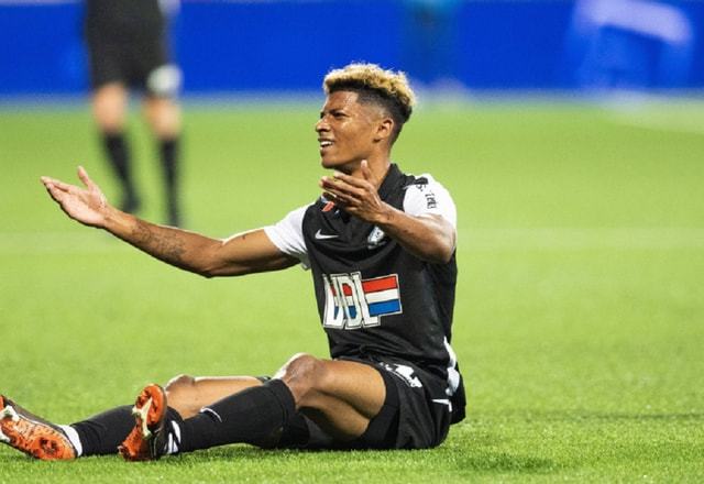 踏上了冰雪 踏上了冰雪