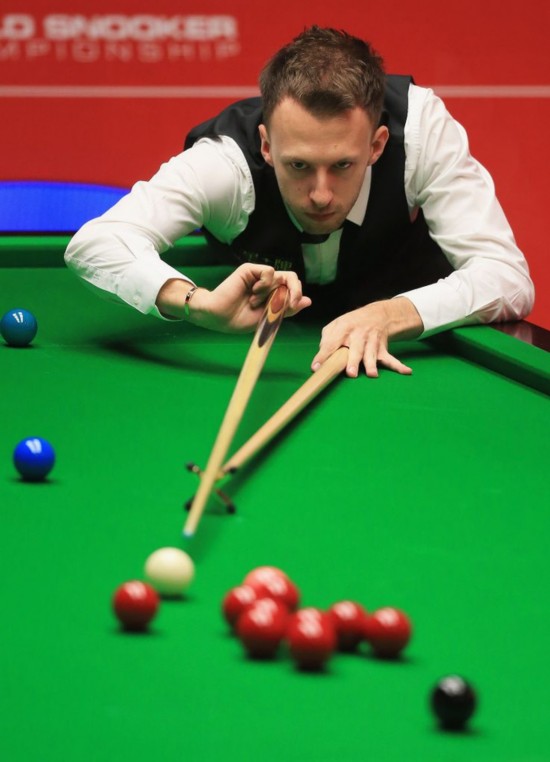 球的不断发 球的不断发