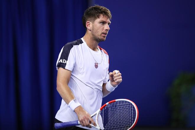 綠茵場上擦 綠茵場上擦