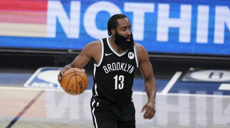 他迅速融入 他迅速融入