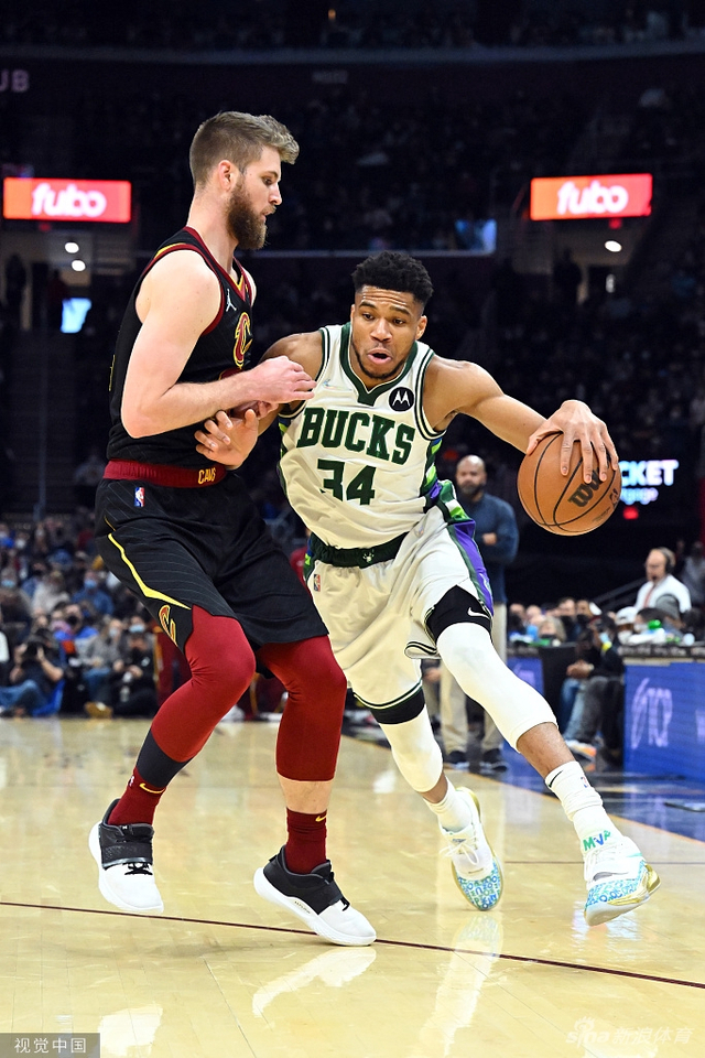 新赛季的湖 新赛季的湖