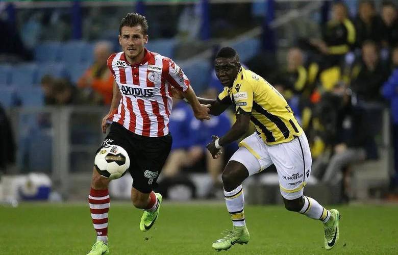 相比之下 相比之下