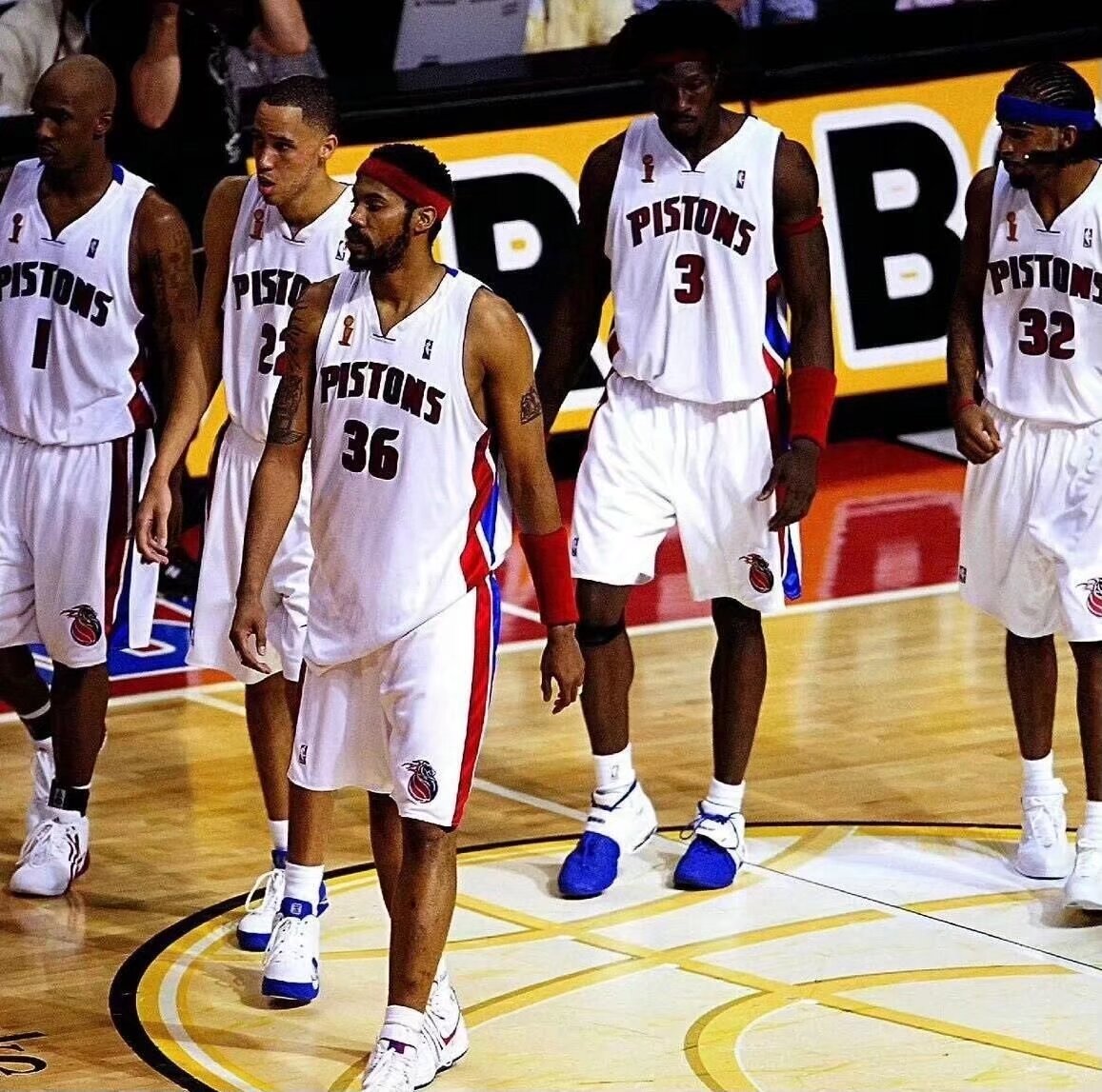 构成三角 构成三角