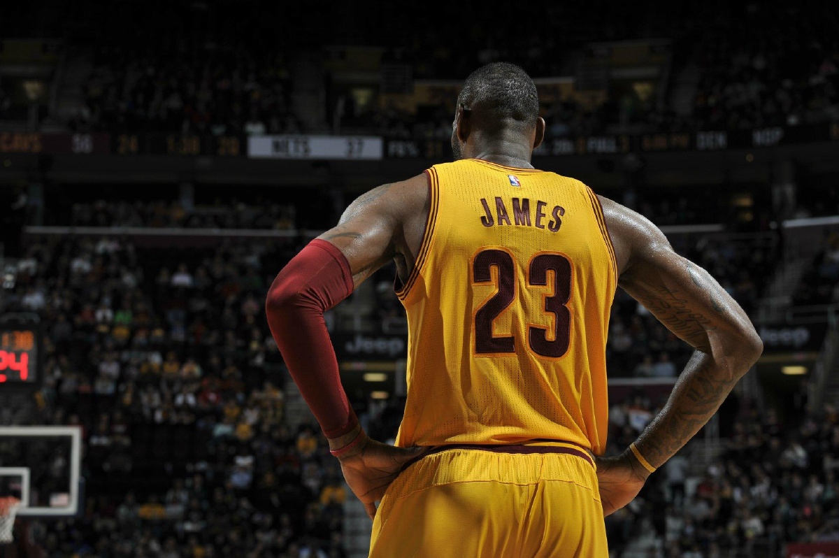 掉队或欧冠 掉队或欧冠